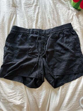 Old Navy Black Women's Athletic Drawstring Shorts